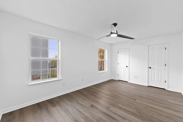 $384,900 | 242 Lake Forest Drive, La Vergne, TN 37086