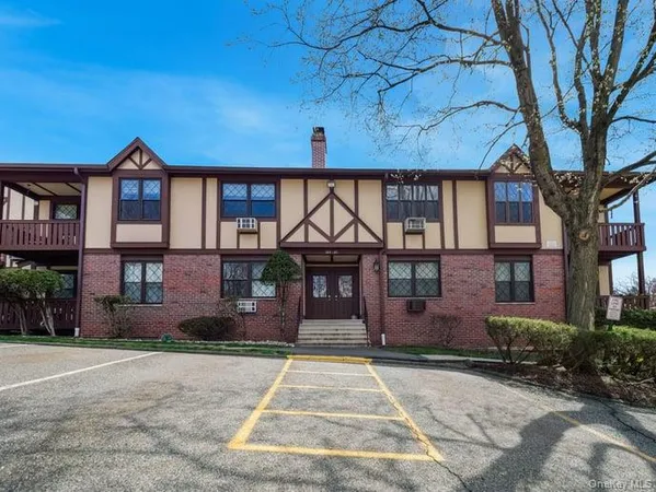 $2,550 | 391 Sierra Vista Lane, Valley Cottage, NY 10989