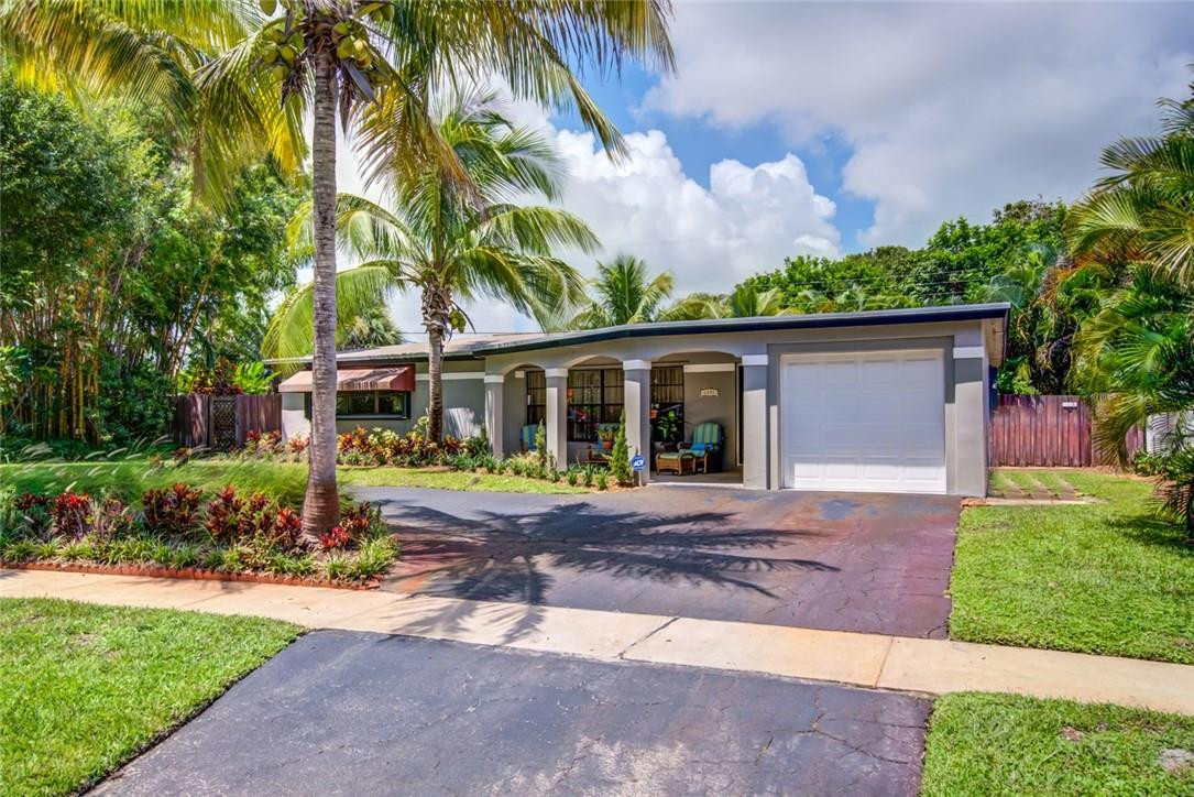 2251 Northeast 4th Avenue Boca Raton, FL 33431 - Photo 2 of 26 Photo 2