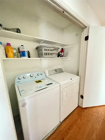 $2,300 | 2010 Abbey Circle, Austin, TX 78727