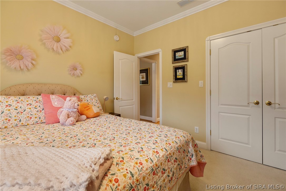 4706 Upper River Road Jeffersonville, IN 47130 - Photo 13 of 99