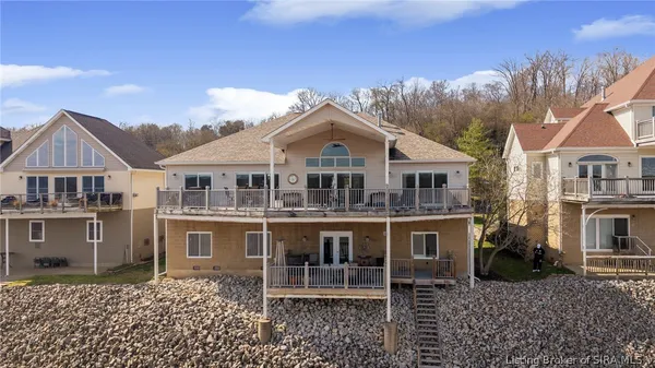 $989,000 | 4706 Upper River Road, Jeffersonville, IN 47130