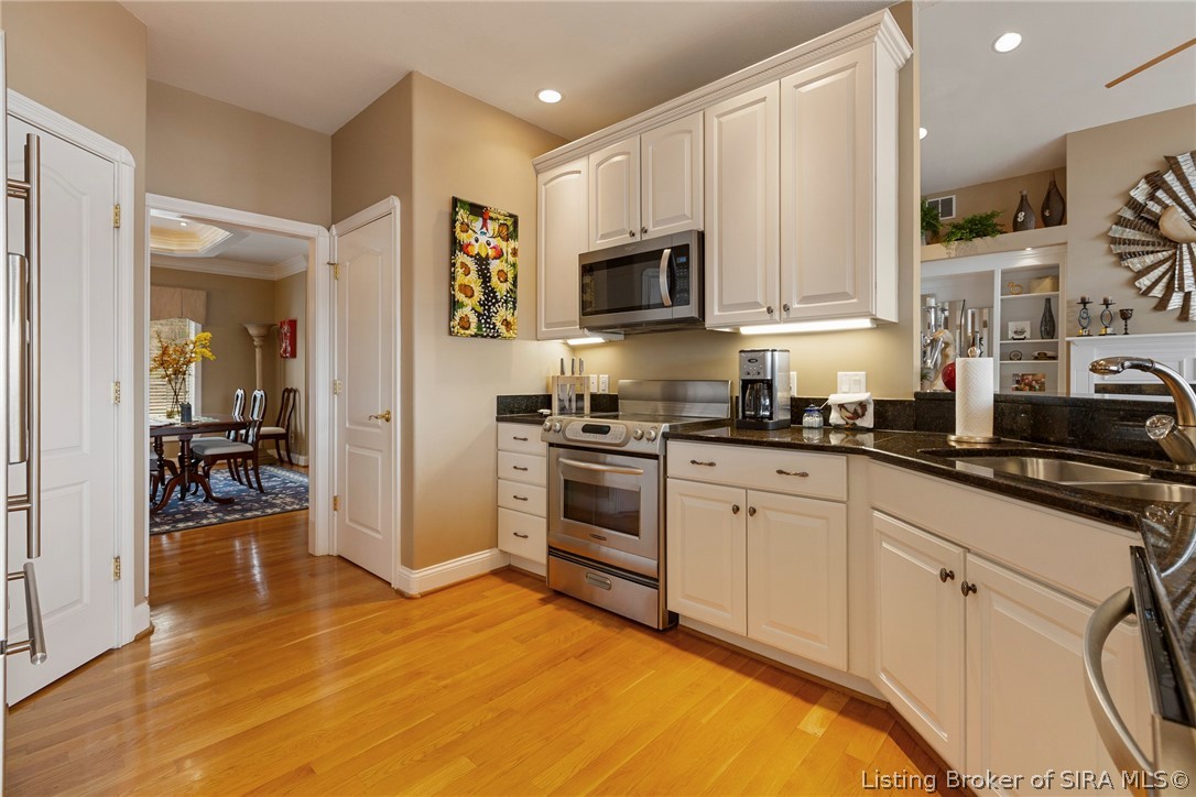 4706 Upper River Road Jeffersonville, IN 47130 - Photo 52 of 99