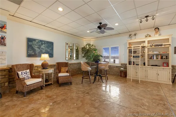 $989,000 | 4706 Upper River Road, Jeffersonville, IN 47130