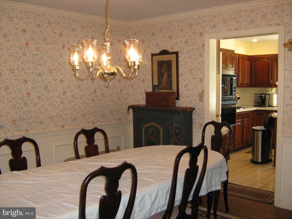 514 Ashton Place Lititz, PA 17543 - Photo 8 of 32
