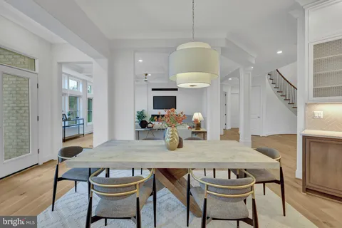 $3,985,500 | 390 Still Pond Run, Great Falls, VA 22066