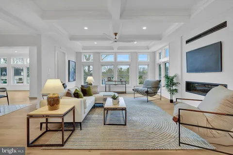 $3,985,500 | 390 Still Pond Run, Great Falls, VA 22066