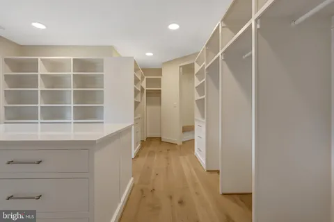 $3,985,500 | 390 Still Pond Run, Great Falls, VA 22066