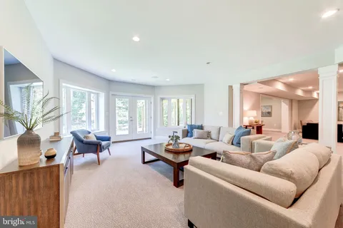 $3,985,500 | 390 Still Pond Run, Great Falls, VA 22066