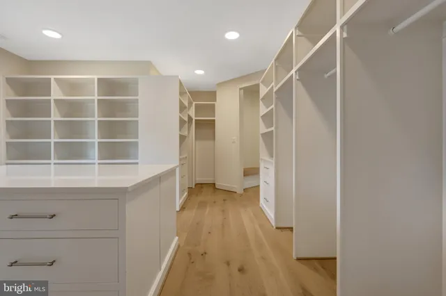 $3,985,500 | 390 Still Pond Run, Great Falls, VA 22066