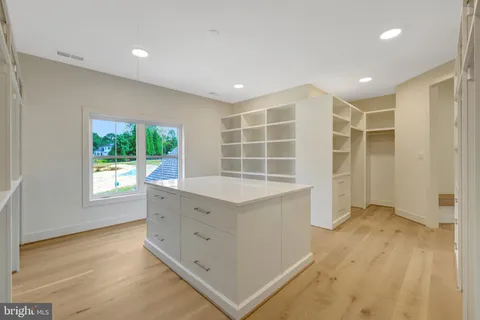 $3,985,500 | 390 Still Pond Run, Great Falls, VA 22066