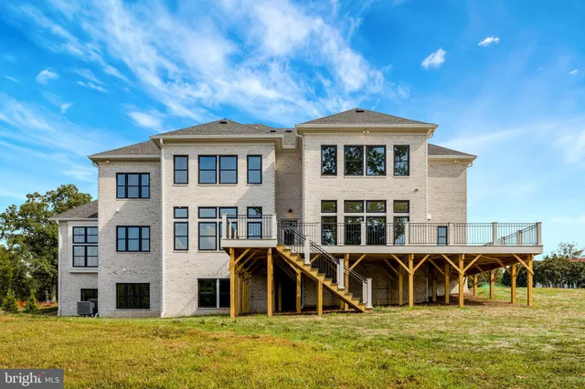 $3,985,500 | 390 Still Pond Run, Great Falls, VA 22066
