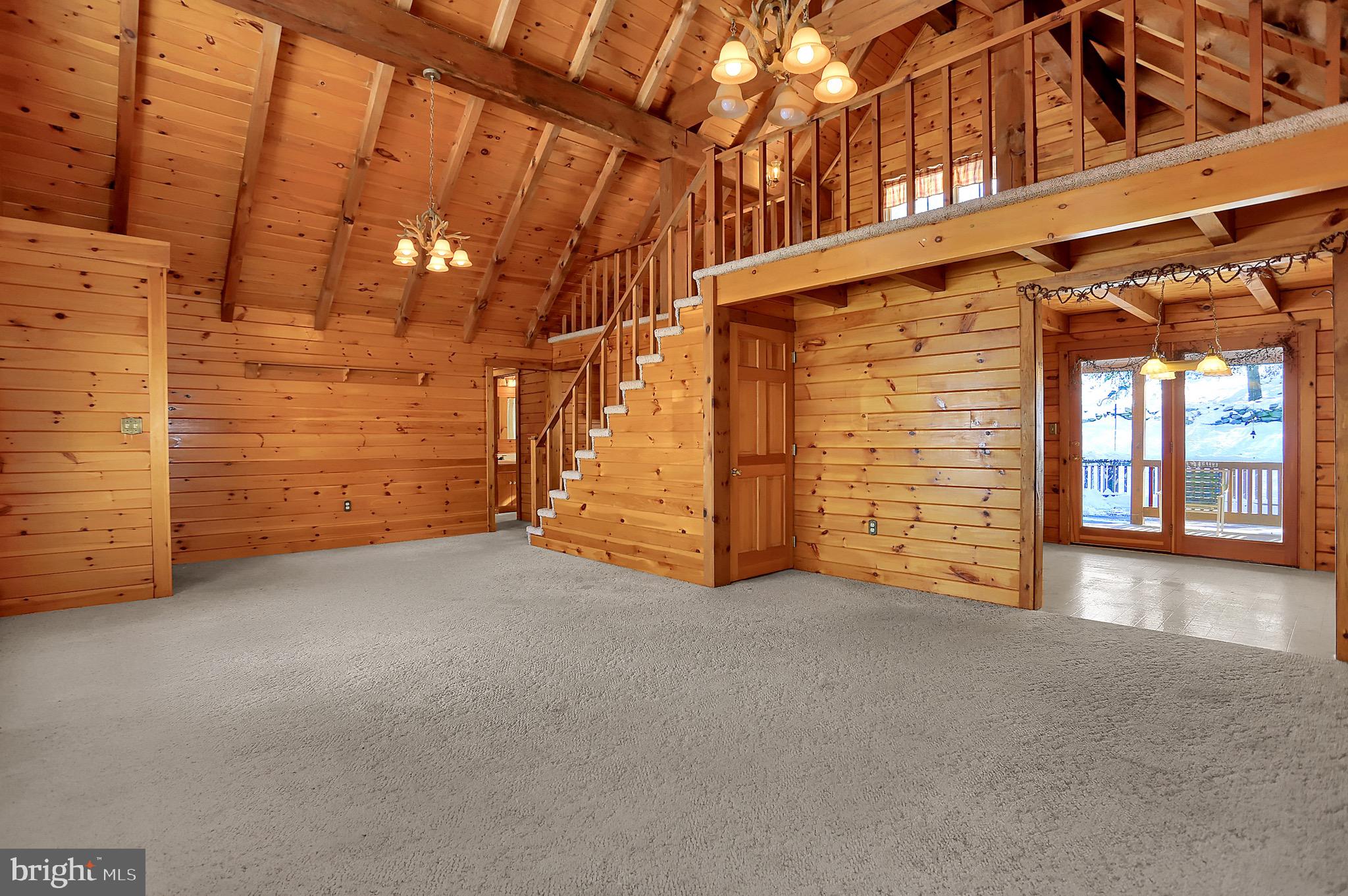 657 Jackson Square Road Spring Grove, PA 17362 - Photo 2 of 25