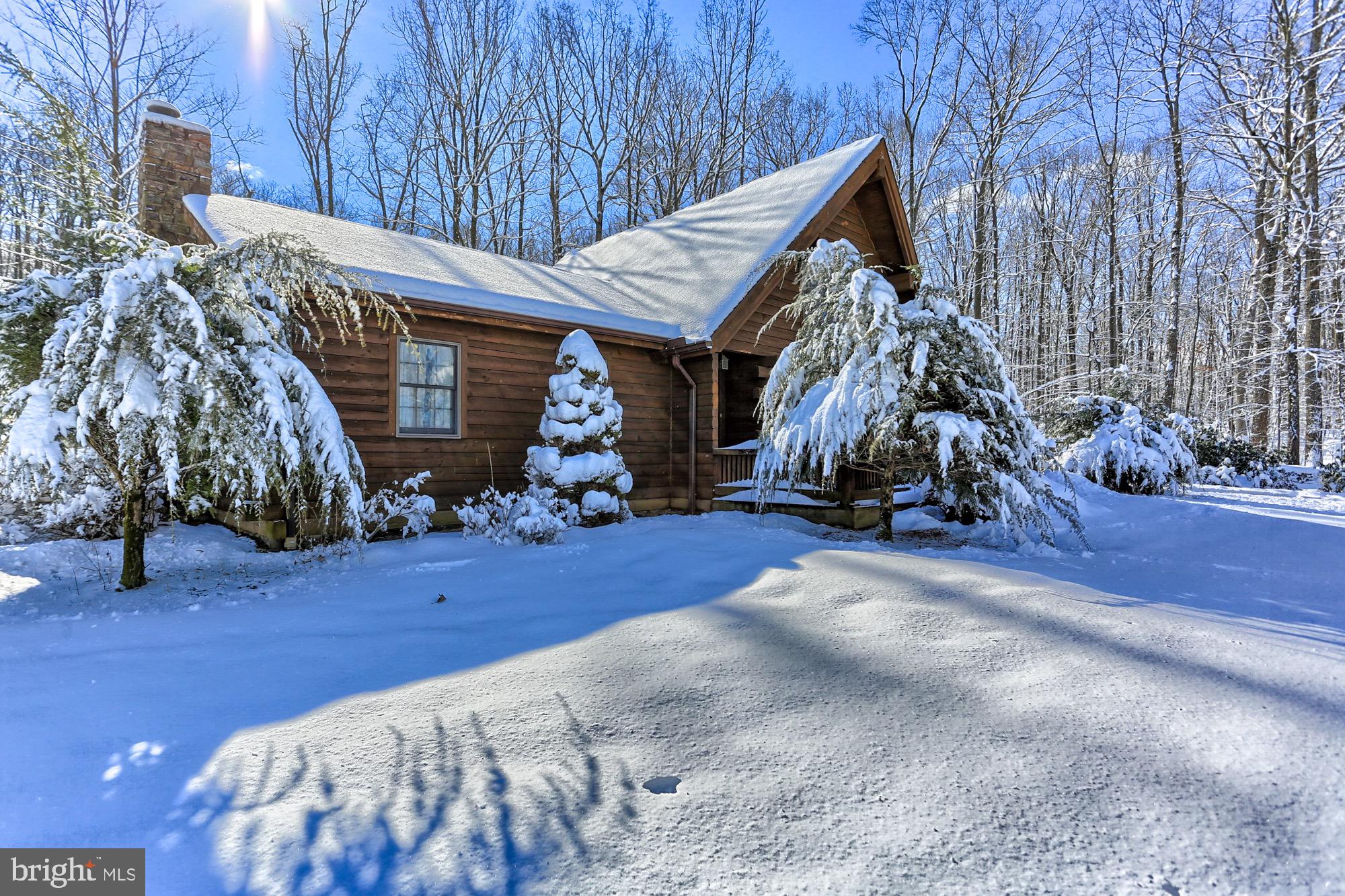 657 Jackson Square Road Spring Grove, PA 17362 - Photo 3 of 25