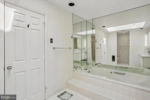 $1,480,000 | 6113 Goldtree Way, Bethesda, MD 20817