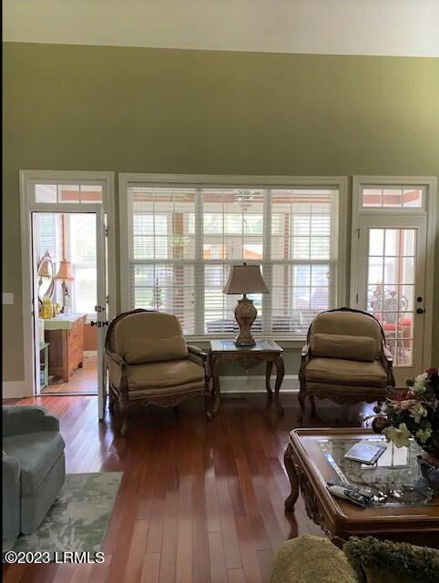475 Keans Neck Road Seabrook, SC 29940 - Photo 8 of 45 Livingroom2