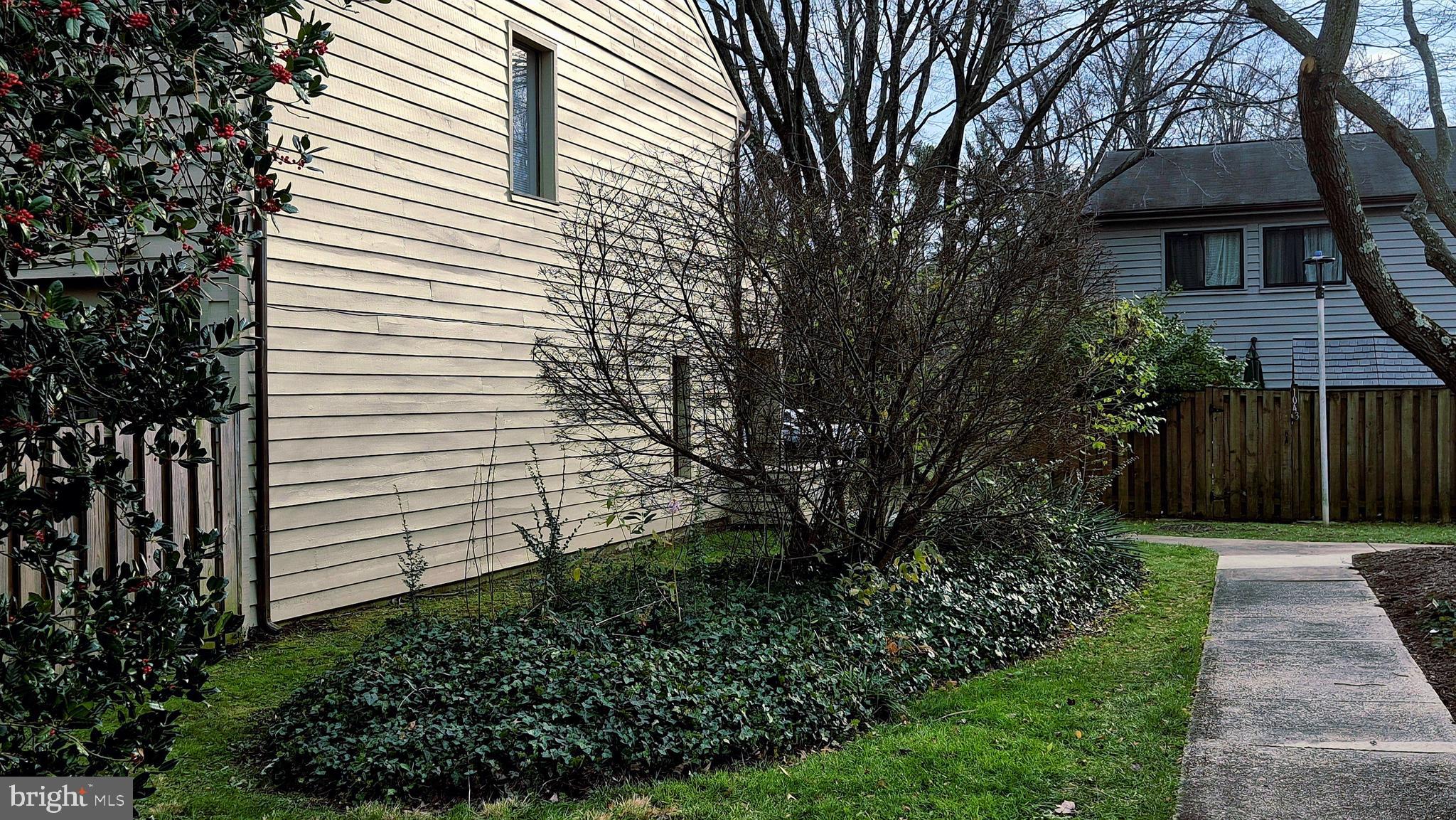 1041 Cedar Ridge Court Annapolis, MD 21403 - Photo 6 of 37 a view of a pathway with a house in the background