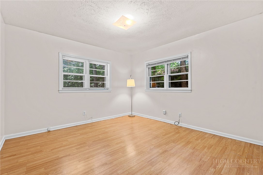 121 Horseshoe Drive Boone, NC 28607 - Photo 15 of 34