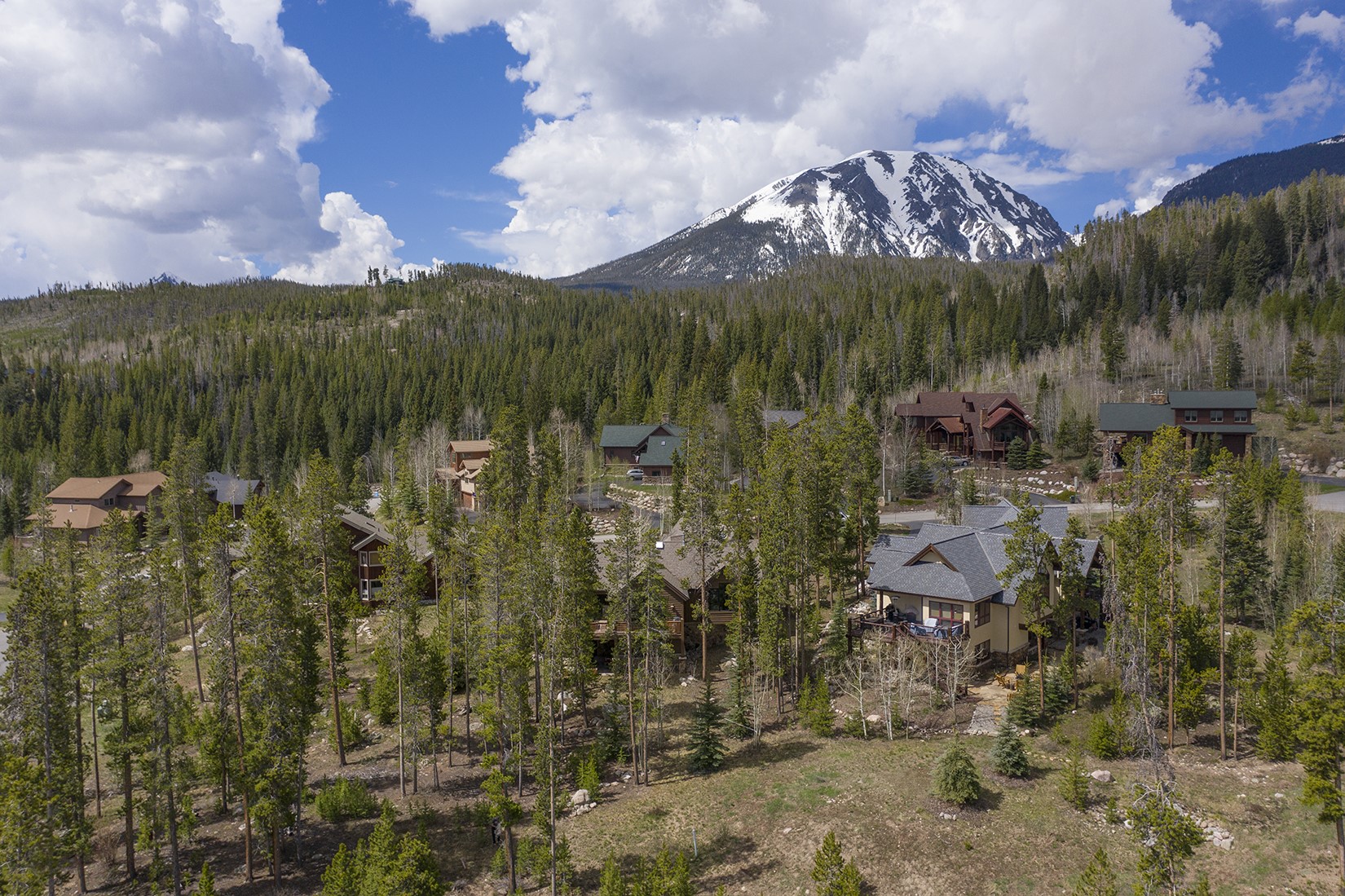 724 Willowbrook Road Silverthorne, CO 80498 - Photo 4 of 30 Gallery Image 4