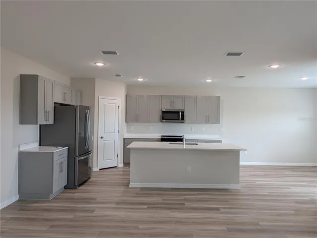 $2,995 | 36928 Sagemoor Drive, Zephyrhills, FL 33540