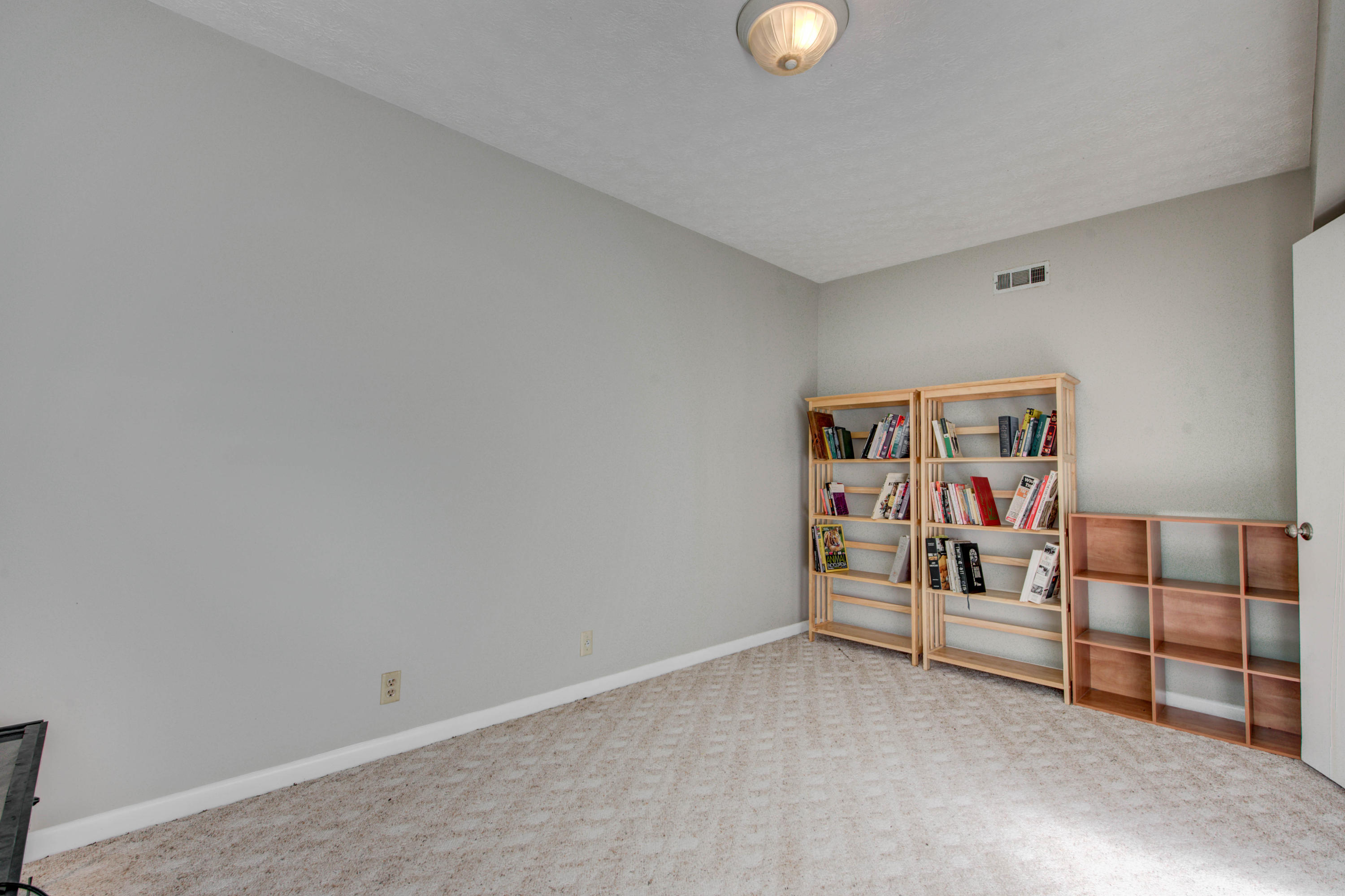 1045 West Outer Drive Oak Ridge, TN 37830 - Photo 27 of 35 27