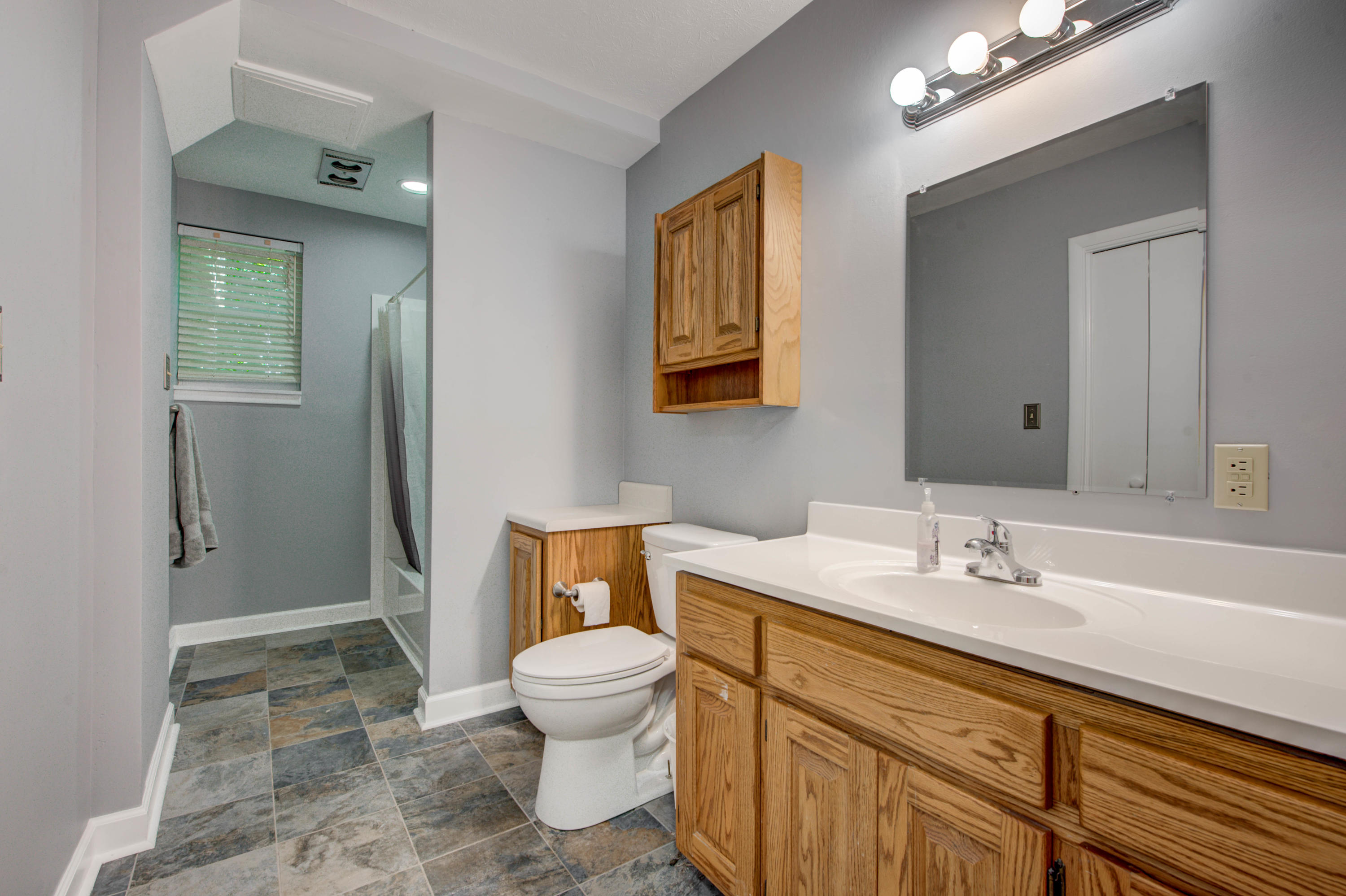 1045 West Outer Drive Oak Ridge, TN 37830 - Photo 28 of 35 28