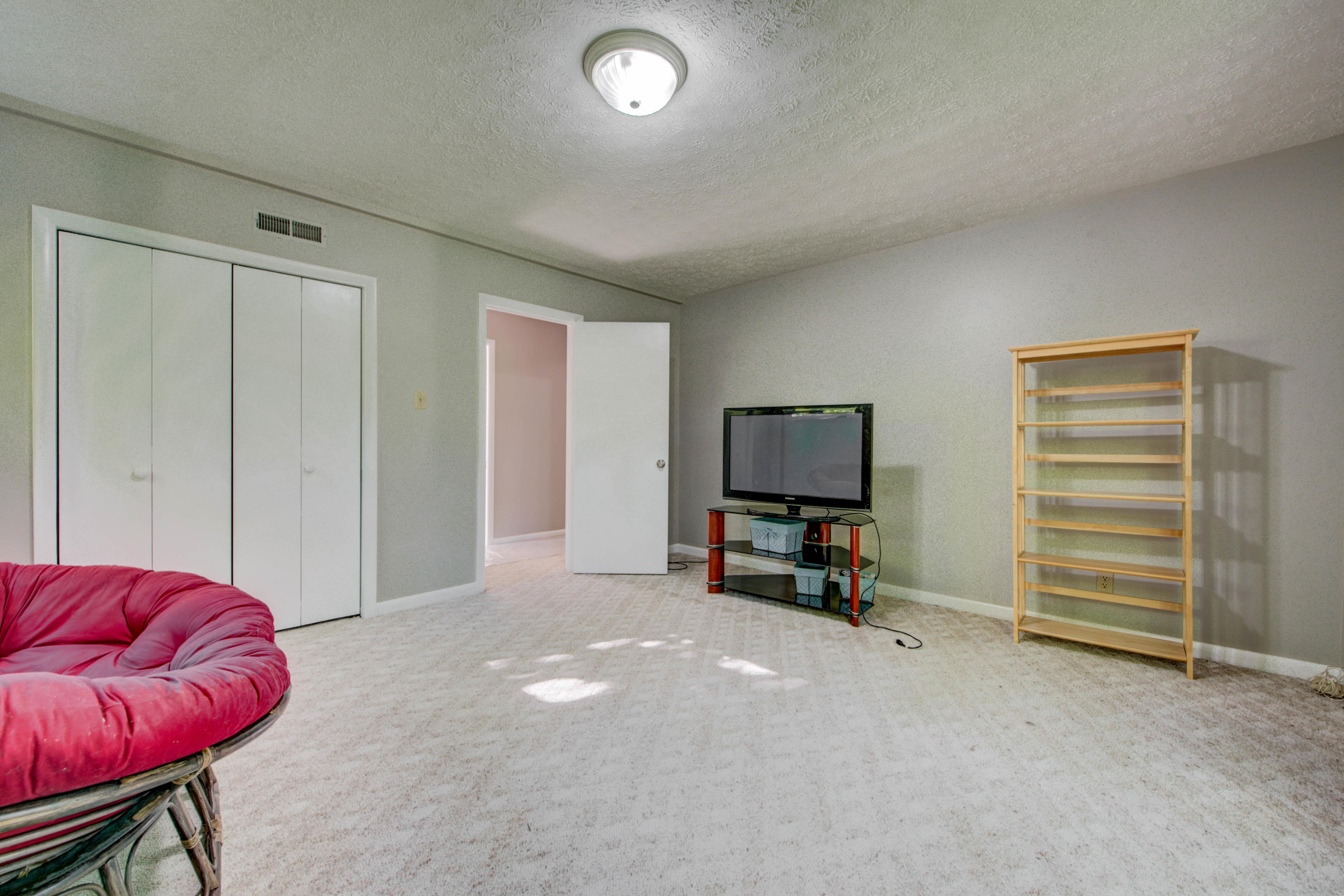 1045 West Outer Drive Oak Ridge, TN 37830 - Photo 30 of 35 30