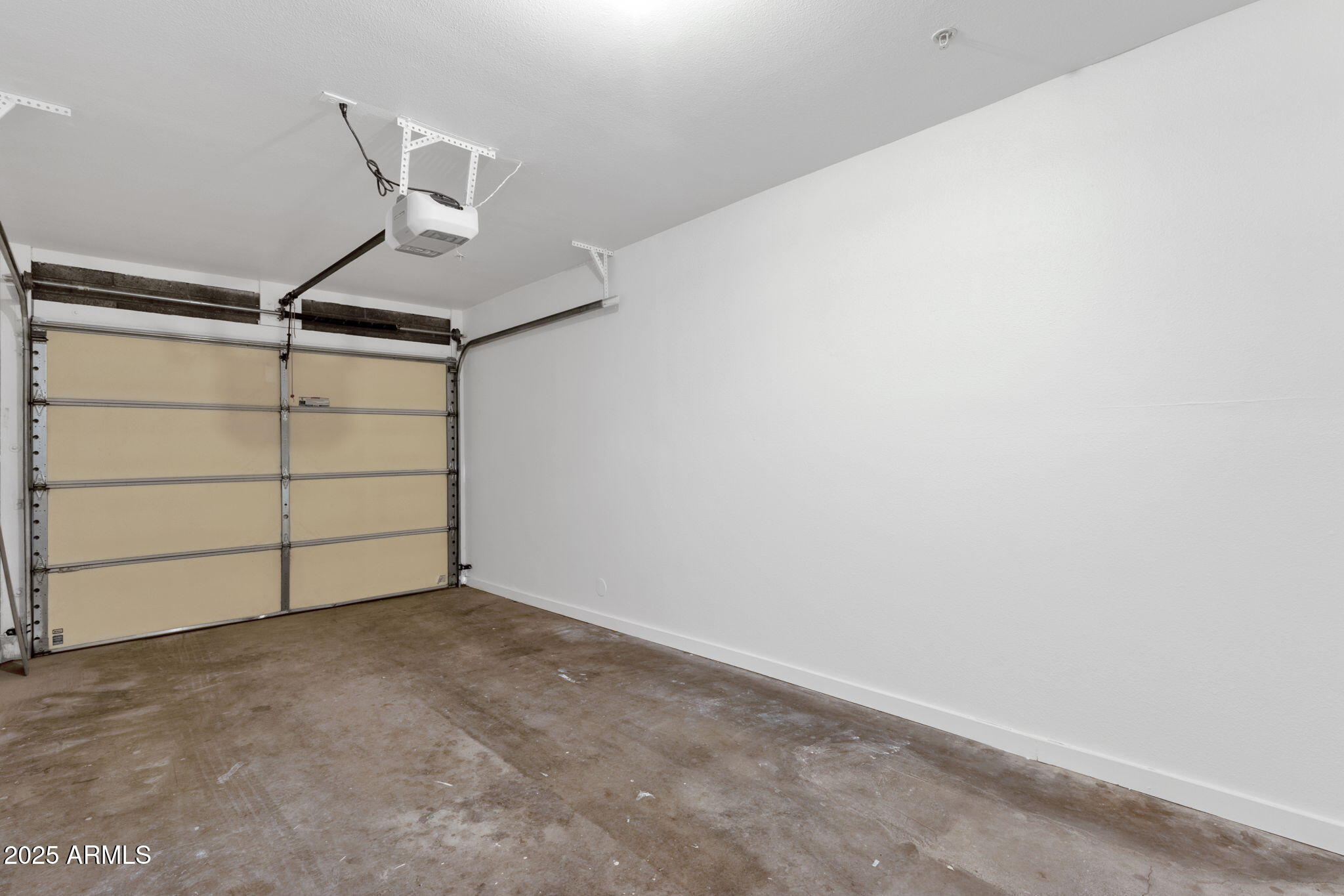 3633 North 3rd Avenue, Unit 1059 Phoenix, AZ 85013 - Photo 28 of 49 One Car Garage