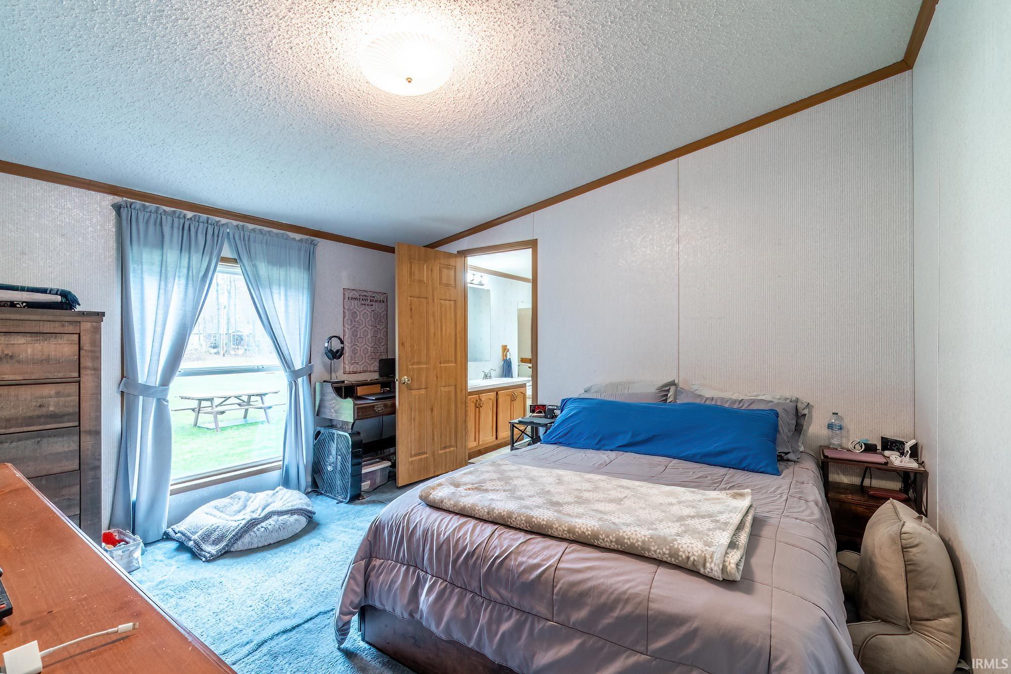 15720 Roth Road Grabill, IN 46741 - Photo 17 of 36