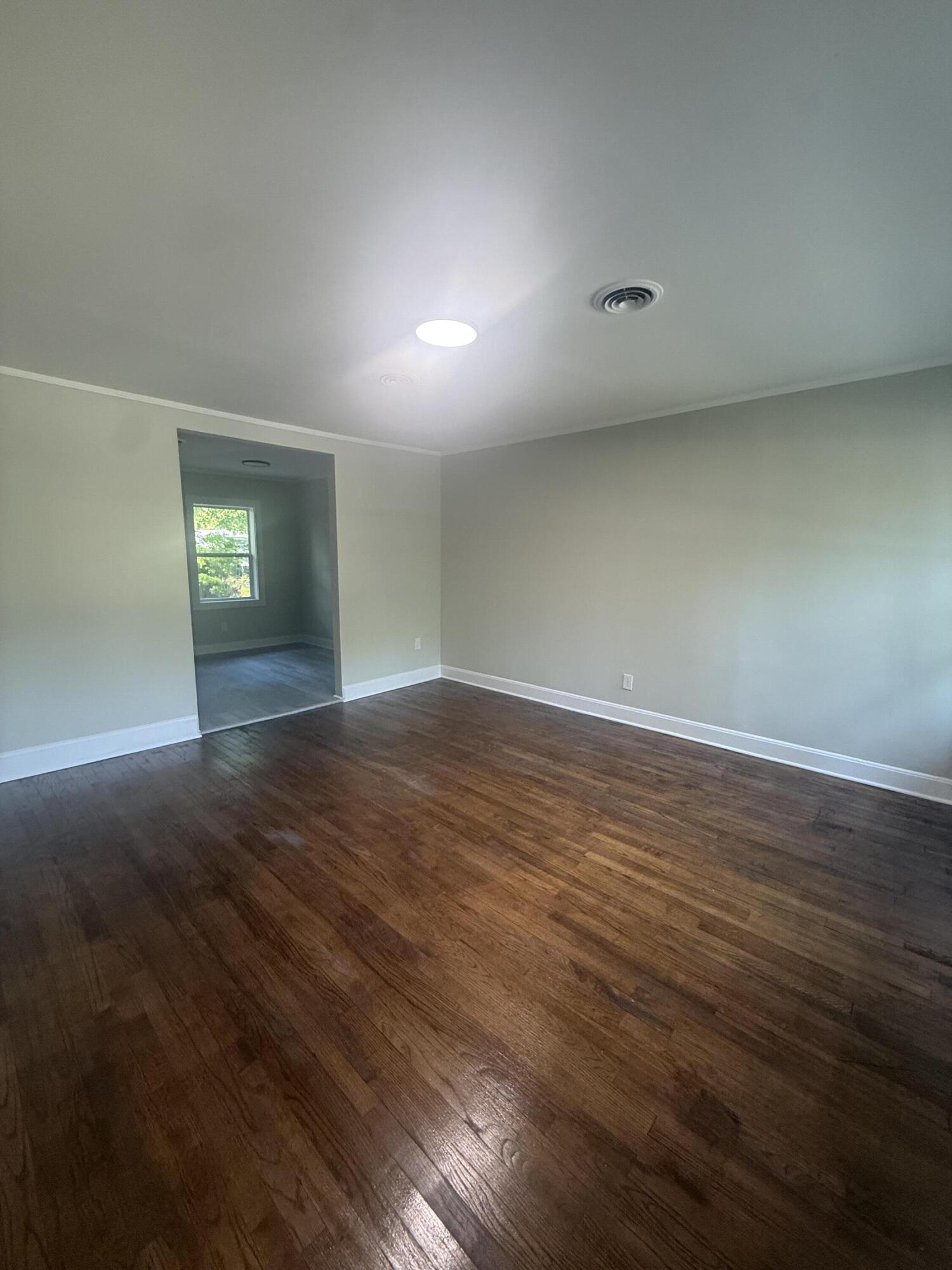 311 Lee Street Sumter, SC 29150 - Photo 9 of 35