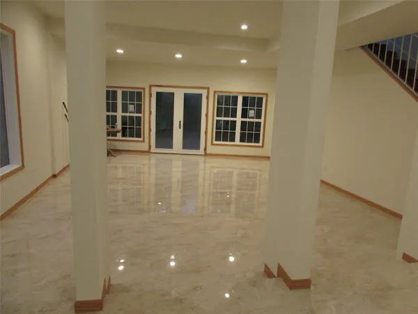 $3,500 | 201 Vanderpool Lane, Unit 19, Houston, TX 77024