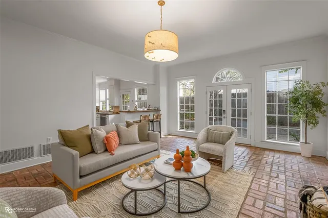 $2,000 | 764 Delaware Street, Shreveport, LA 71106