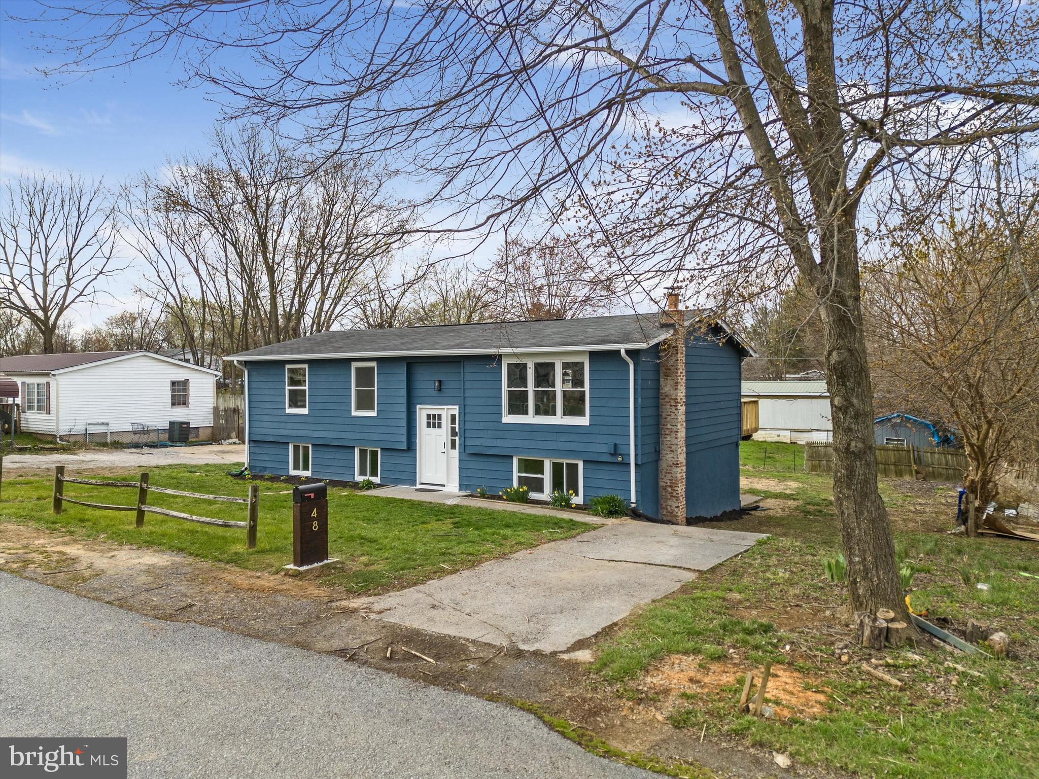 48 Anvil Road Kearneysville, WV 25430 - Photo 3 of 33