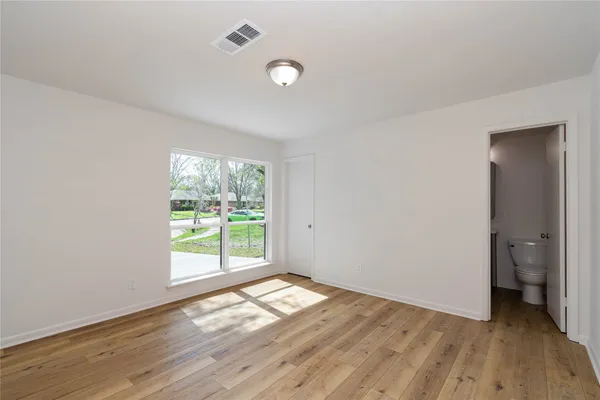 $2,450 | 7510 Troulon Drive, Houston, TX 77074