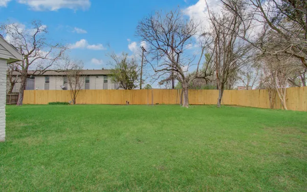 $2,450 | 7510 Troulon Drive, Houston, TX 77074