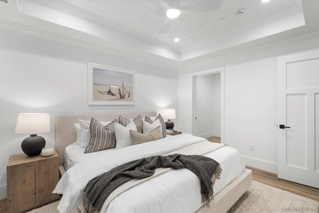 $5,350,000 | 466 Westbourne Street, La Jolla, CA 92037