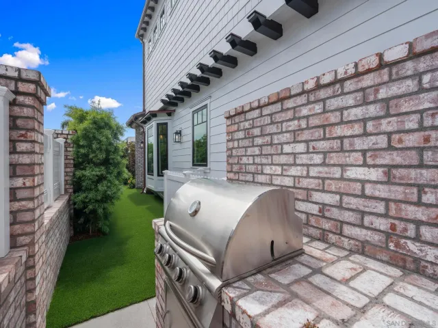 $5,350,000 | 466 Westbourne Street, La Jolla, CA 92037