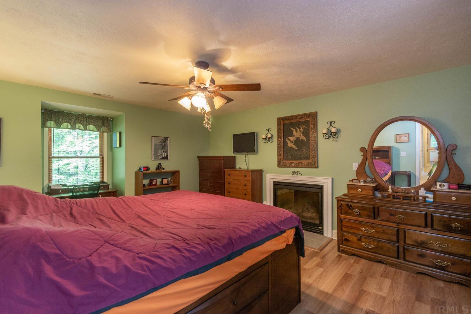 8201 East Gross Road Bloomington, IN 47401 - Photo 17 of 35 Gallery Image 17