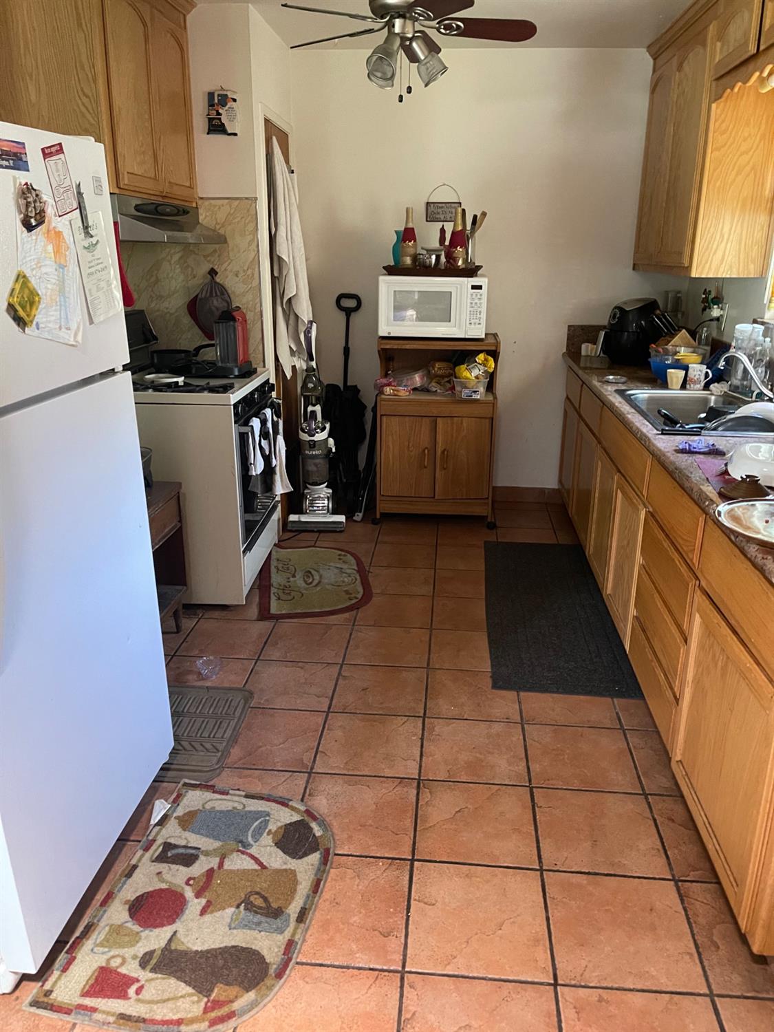 27409 Perkins Road Madera, CA 93637 - Photo 6 of 10 Gallery Image 6