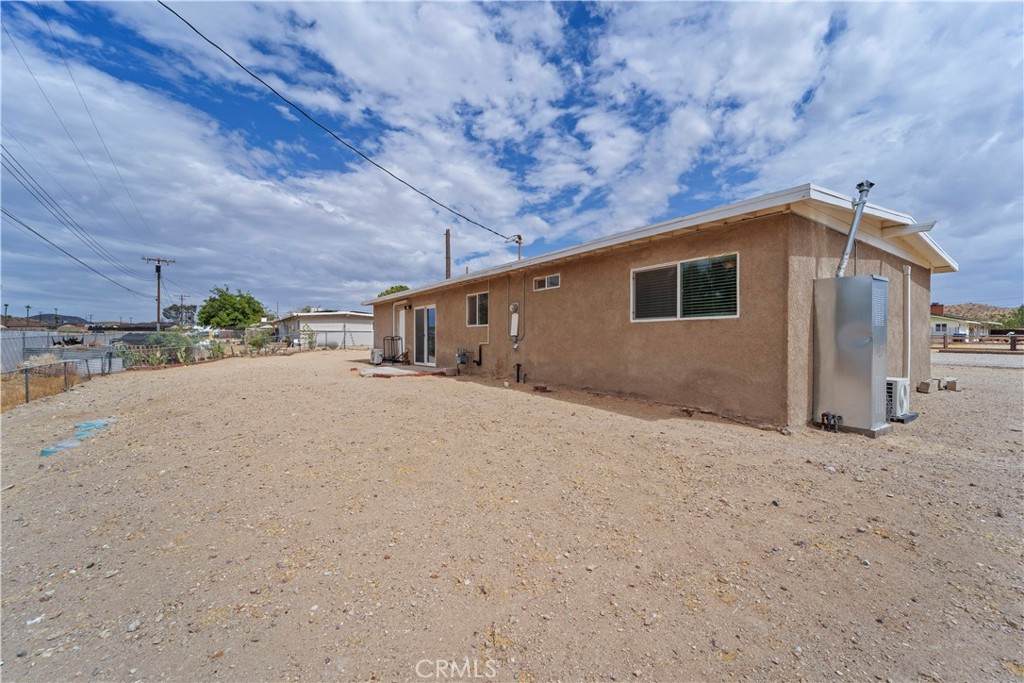 36415 Soapmine Road Barstow, CA 92311 - Photo 19 of 19 Side of house