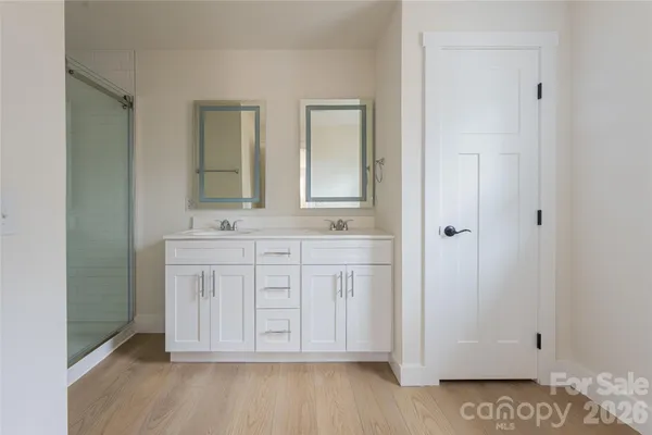 $525,000 | 169 Cascade Rdg Road, Fairview, NC 28730