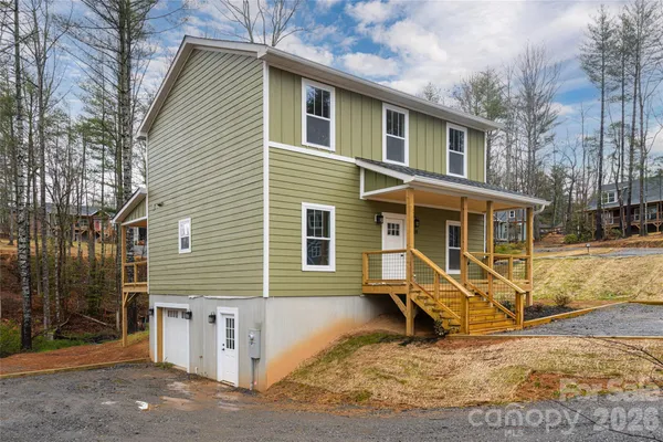 $525,000 | 169 Cascade Rdg Road, Fairview, NC 28730