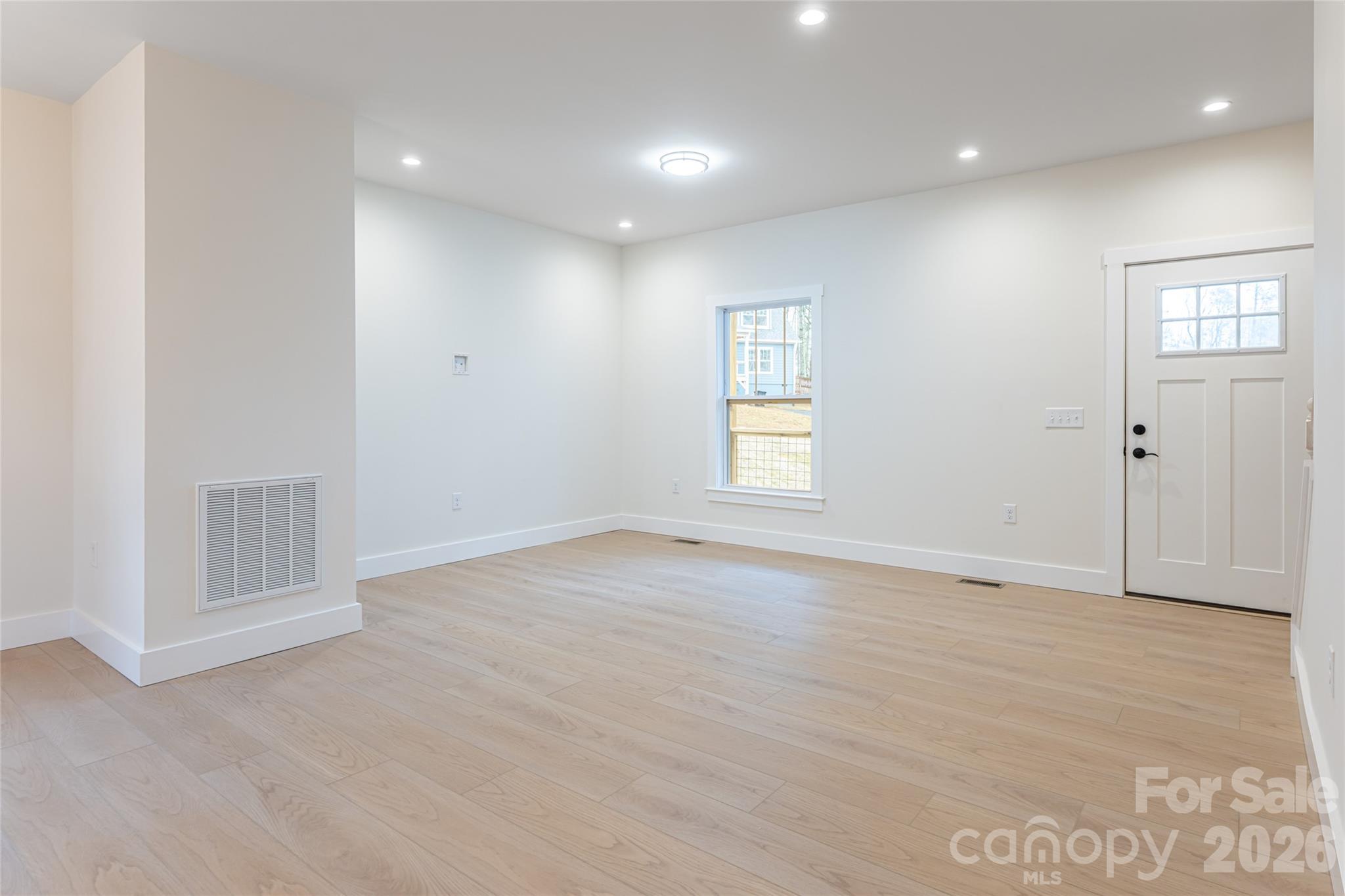 169 Cascade Rdg Road Fairview, NC 28730 - Photo 6 of 46