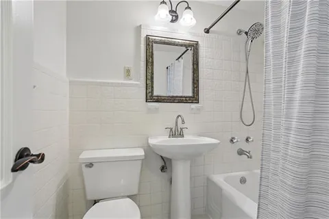 $230,000 | 1205 St Charles Avenue, Unit 803, New Orleans, LA 70130