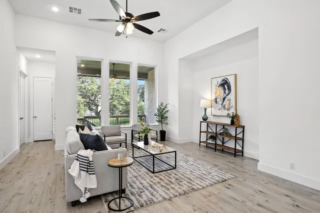 $4,400 | 220 Corazon, Boerne, TX 78006