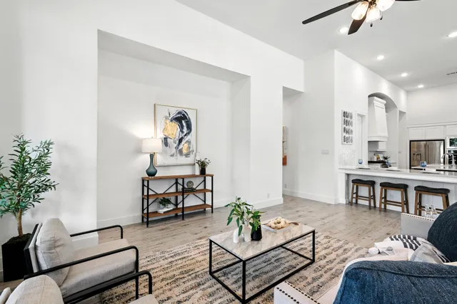 $4,400 | 220 Corazon, Boerne, TX 78006