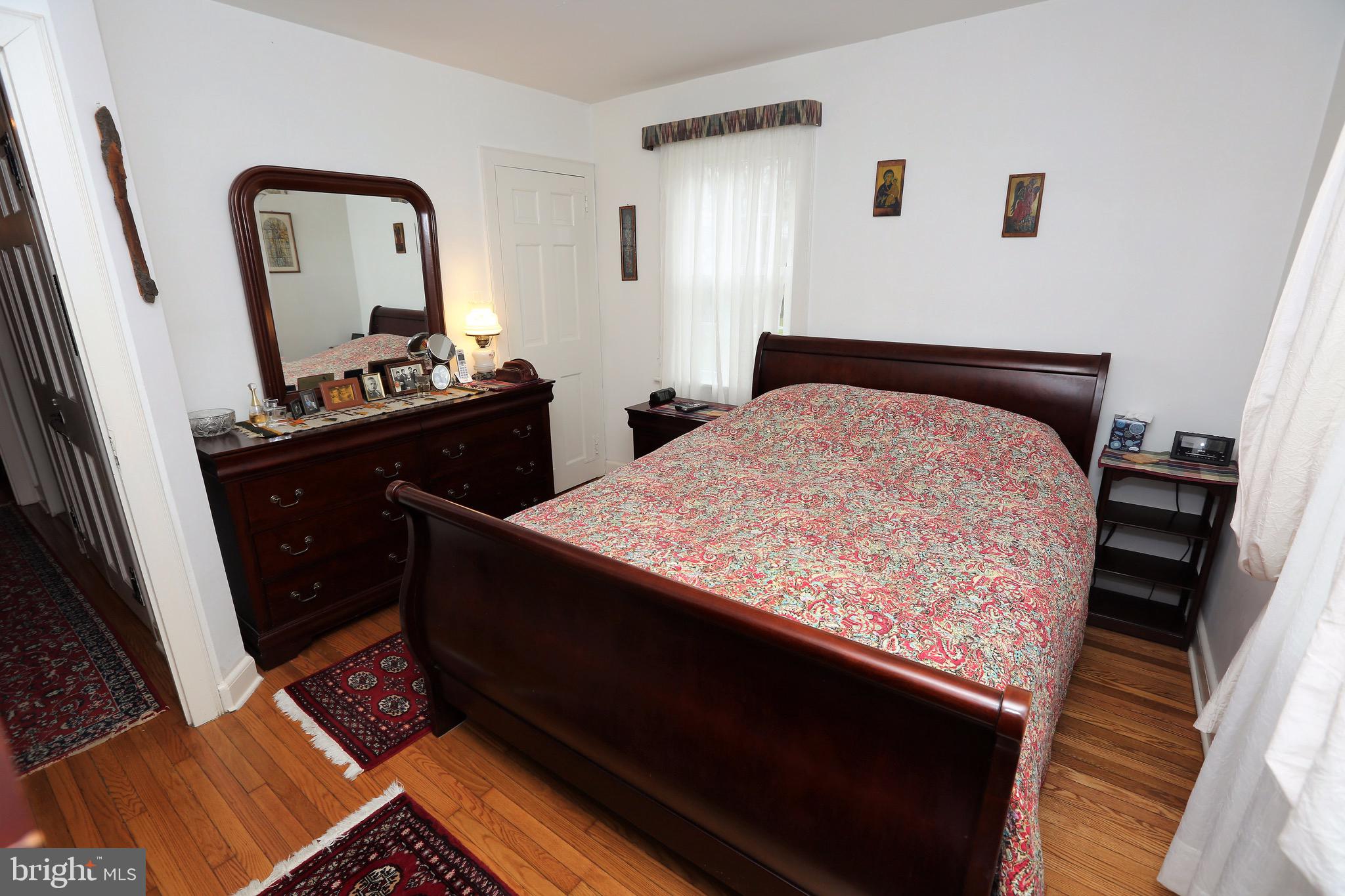 304 Crestview Road Lansdale, PA 19446 - Photo 14 of 40 Master Bedroom