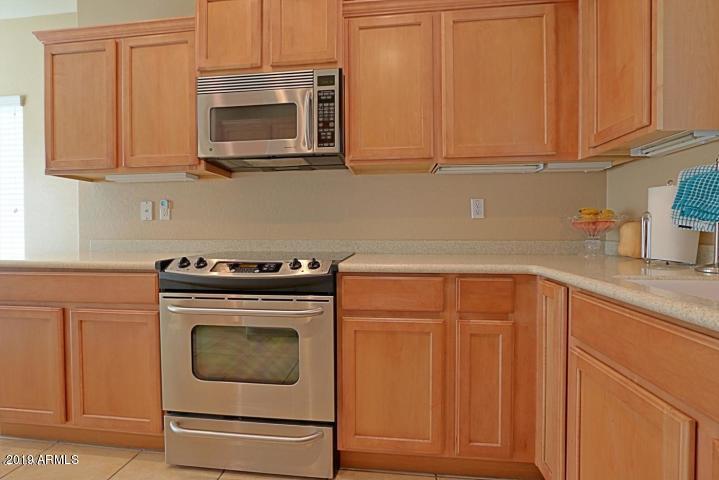 1953 West Davis Road Phoenix, AZ 85023 - Photo 6 of 19 20141009205633825647000000-o