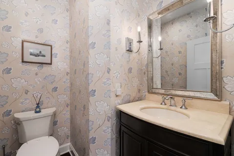 $1,050,000 | 6738 North Chickahauk Trail, Middleton, WI 53562