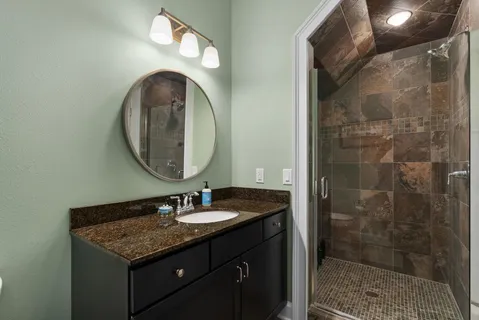 $1,050,000 | 6738 North Chickahauk Trail, Middleton, WI 53562